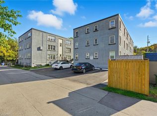 1755 King St E #11, Hamilton, ON L8K1V6