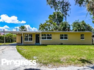 5820 Techwood Dr, Jacksonville, FL 32277