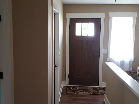 Foyer/Entryway