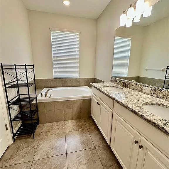 7942 Roma Dune Dr — Photo 19