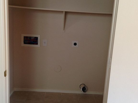 Washer & dryer hook up