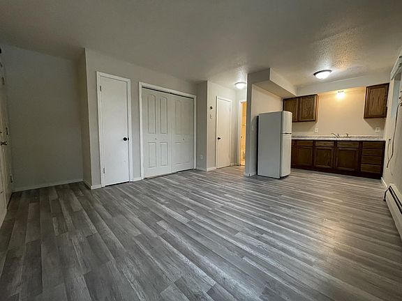 2nd image of 228 40th Ave NE #10644441