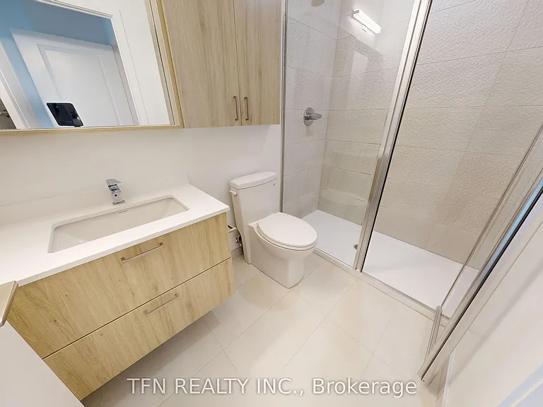 30 Upper Mall Way #2104 — Photo 19