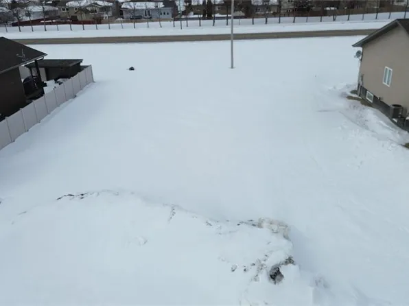 77 Good Spirit CRESCENT, Yorkton, SK S3N 0X1