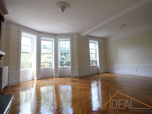 2nd image of 945 President St APT 3