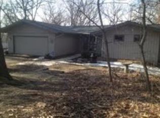 4500 Burr Oak Ln, Minnetonka, MN 55343