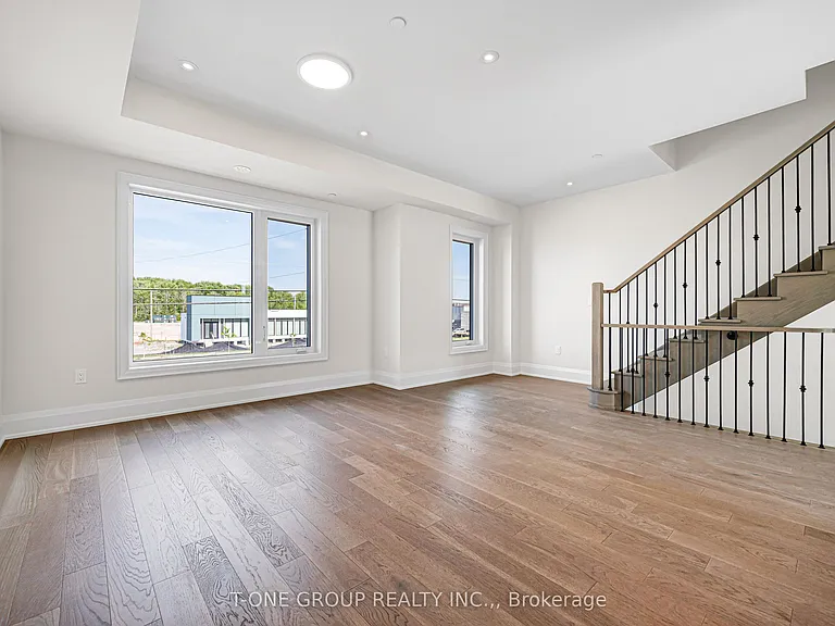 106 Grimsby Ln — Photo 31