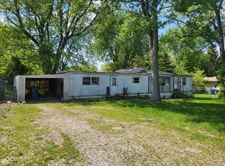 74 Ridgeway St, Greencastle, IN 46135