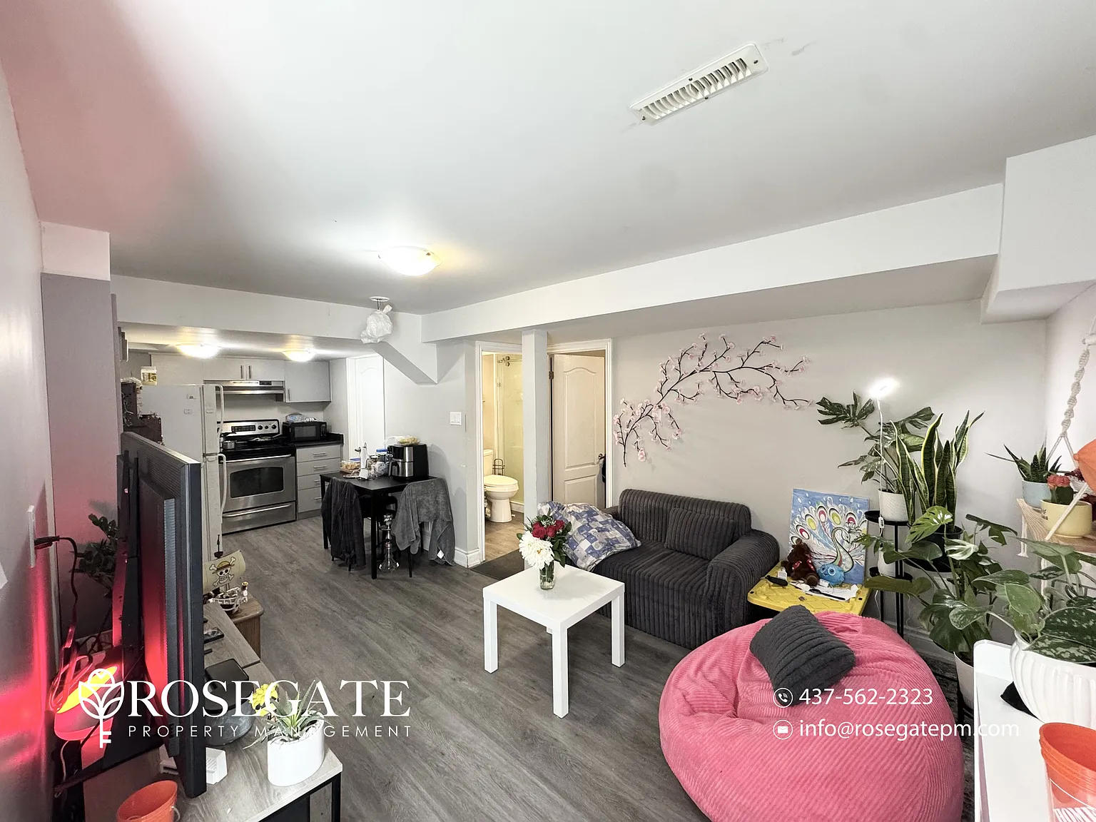 554 Chantenay Drive Mississauga — Photo 4