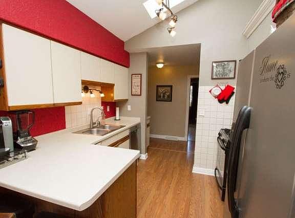 5th image of 1006 Westport Dr