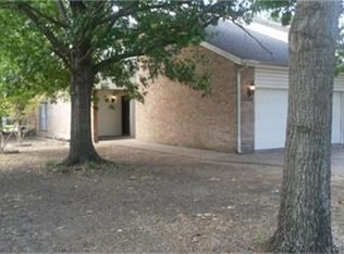 1304 Crosspointe St, Duncanville, TX 75137