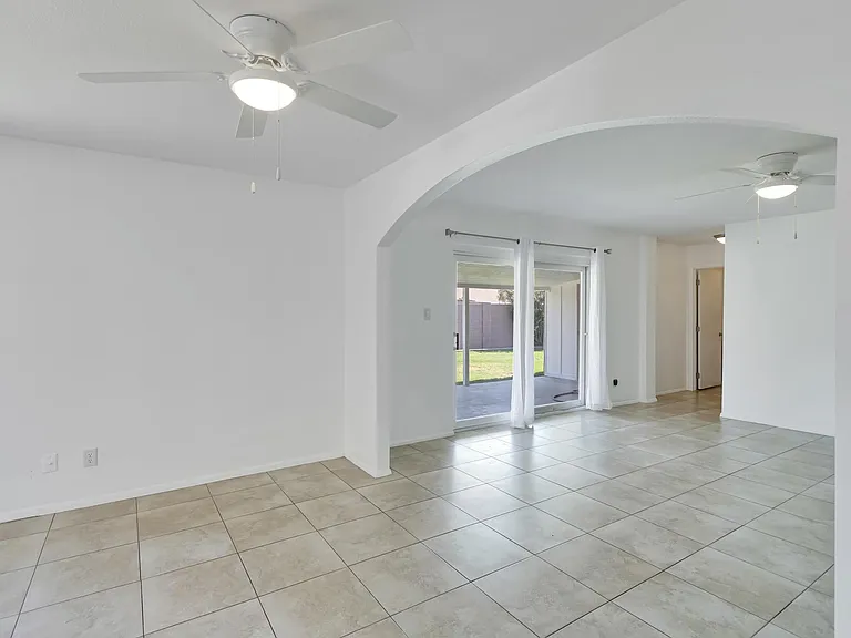 8513 E Rancho Vista Dr — Photo 2