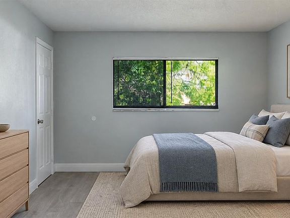 5th image of 11053 MAYFLOWER ROAD