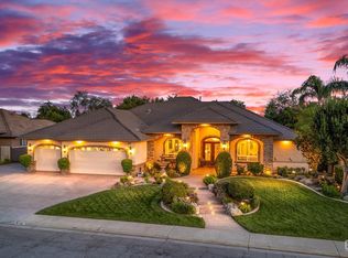 15921 Far Niente Dr, Bakersfield, CA 93314