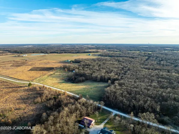 8648 County Road 166, Auxvasse, MO 65231