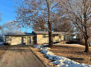 610 Hamilton St, Macedonia, IA 51549