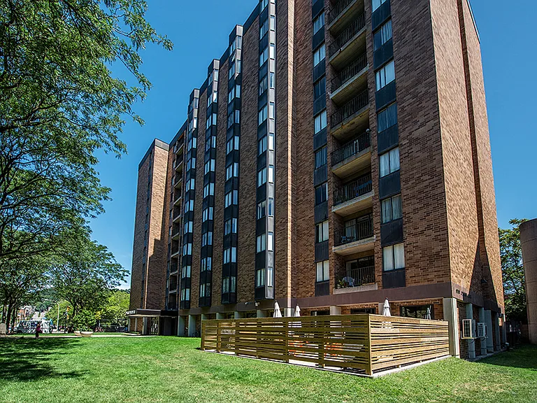 Park View Apartments — Photo 32