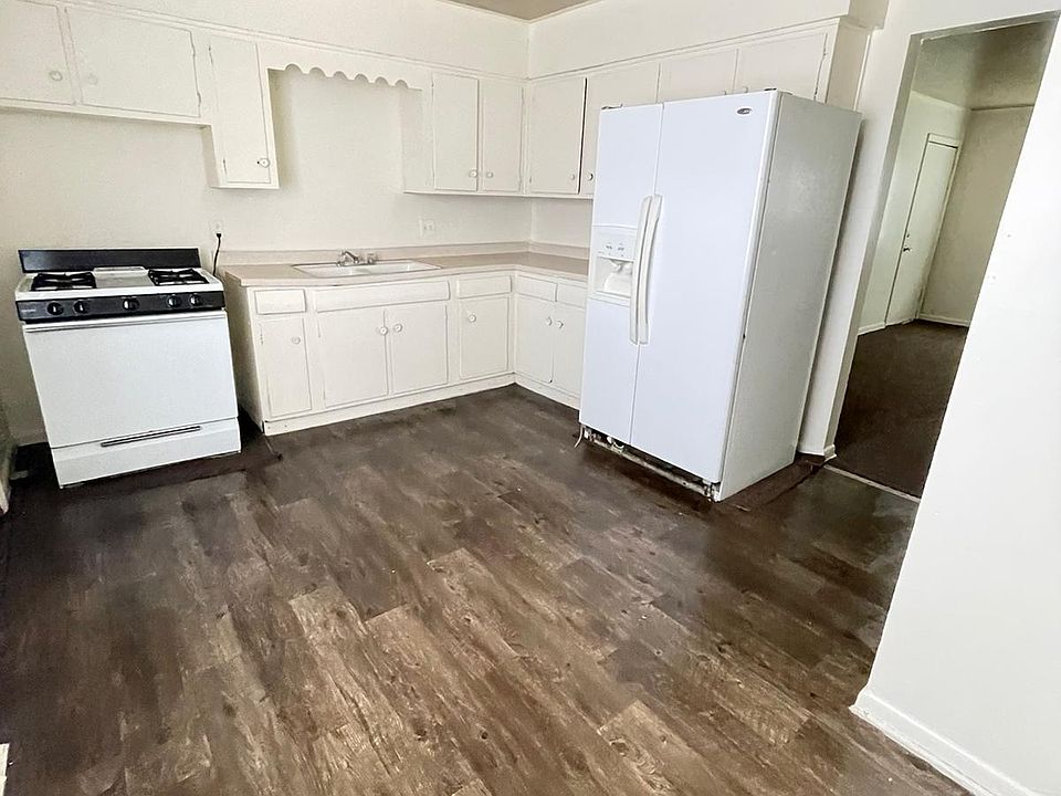 1st image of 8918 W Carmen Ave Unit 1