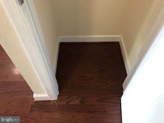 4th image of 501 Hungerford Dr APT 355