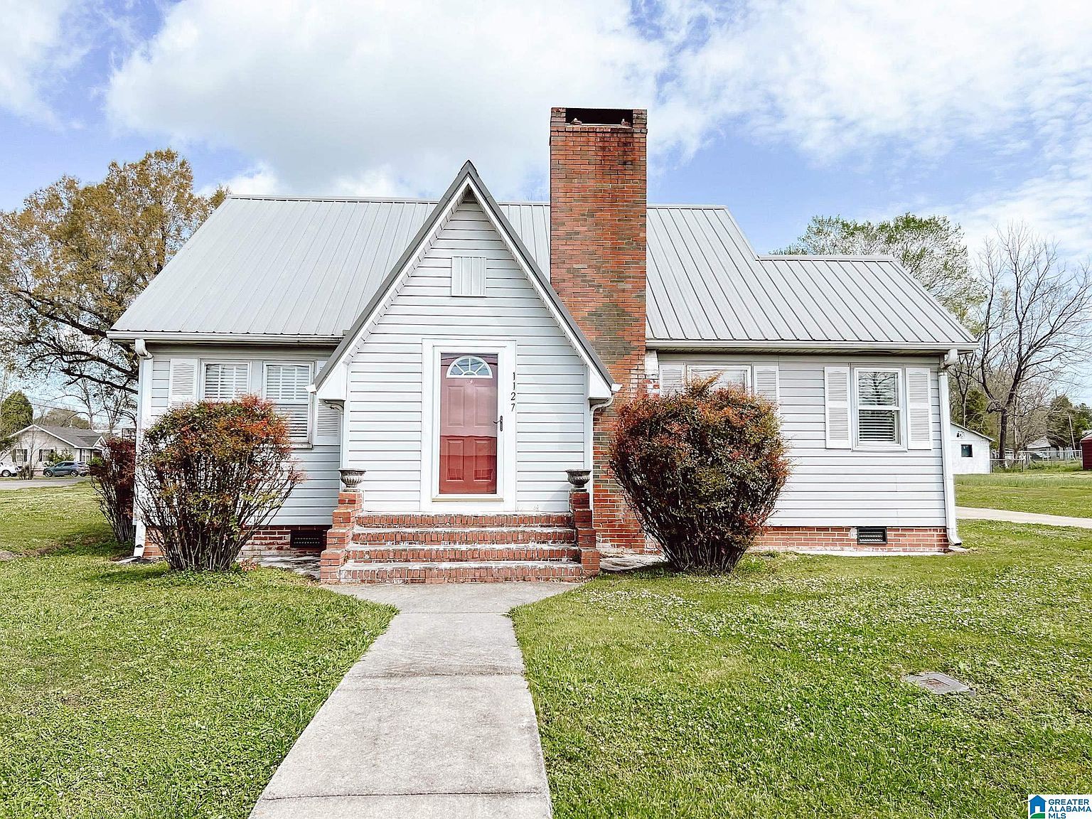 1127 Main St, Ragland, AL 35131 Zillow
