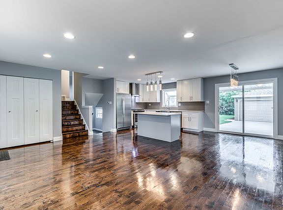 4th image of 113 Windsor Dr