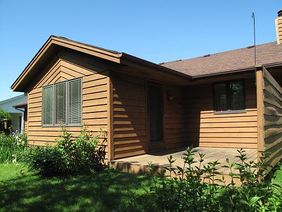 3rd image of 1258 Cerasus Dr