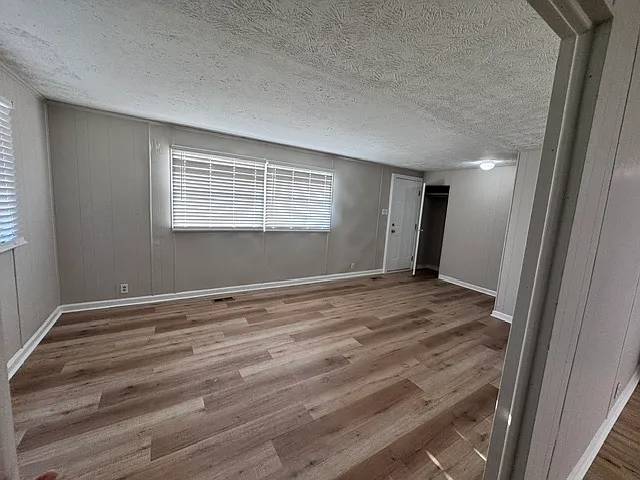 3940 Sandclay Rd — Photo 15