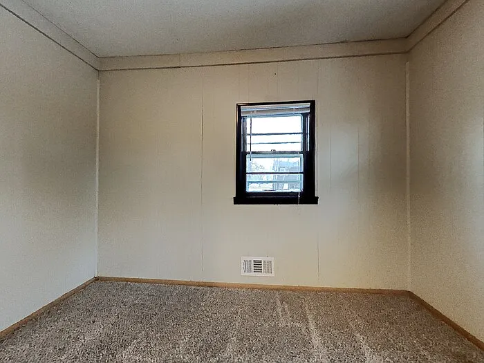 10631 Dogwood St NW — Photo 9