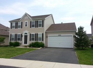 2592 Portage Ave, Wauconda, IL 60084