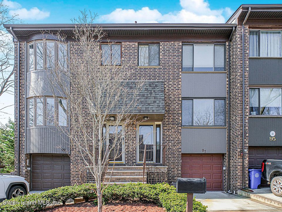 1st image of 97 Dogwood Ln