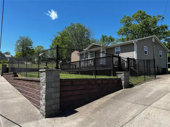 103 Lutes St, Marble Hill, MO 63764