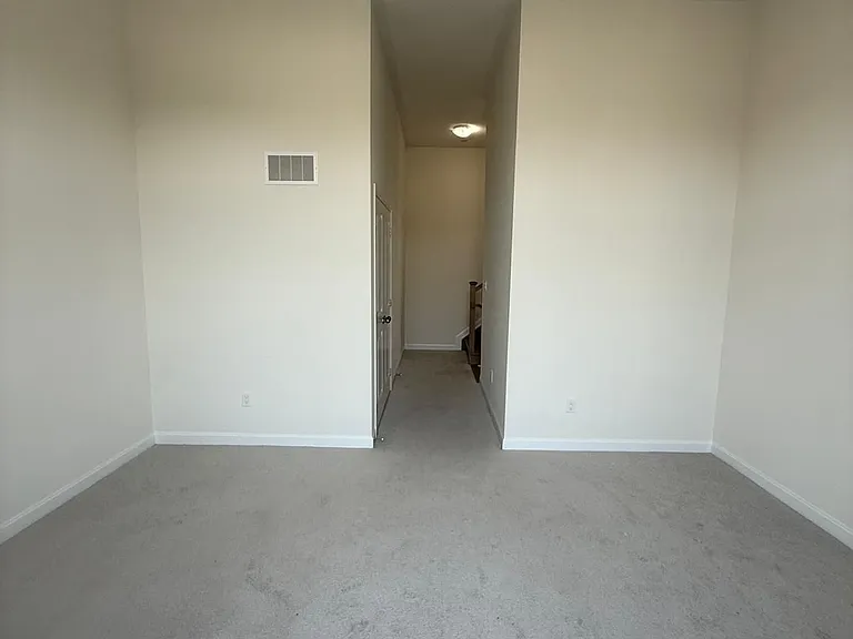 127 Oakmont Dr — Photo 21
