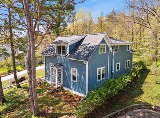 240 3rd St, Marine On Saint Croix, MN 55047