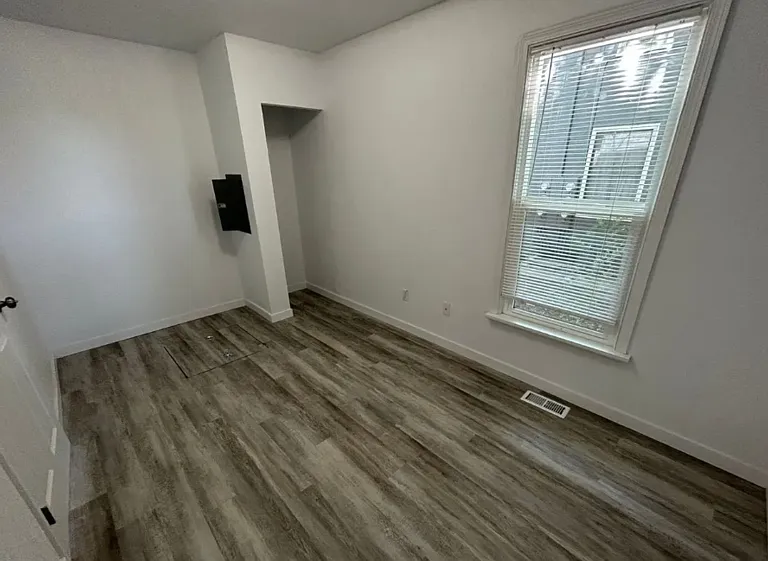 314 E Ermina Ave — Photo 7