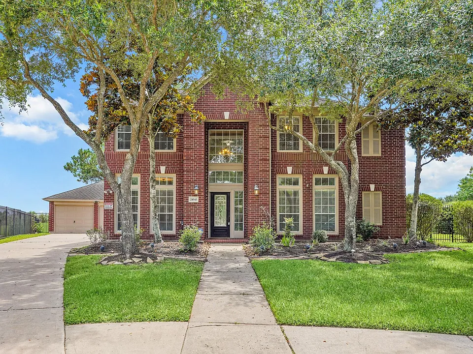 24543 Pelican Hill Dr