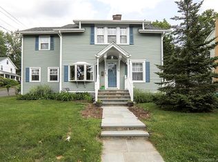 1 Broadview Ter, Norwalk, CT 06851