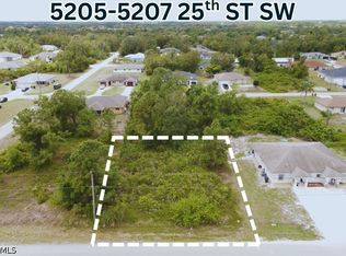 5207 25th St SW, Lehigh Acres, FL 33973