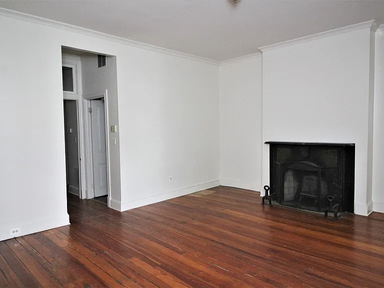 1513 Bolton St. — Photo 9