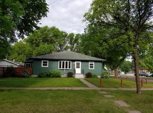 1644 5th St N, Fargo, ND 58102