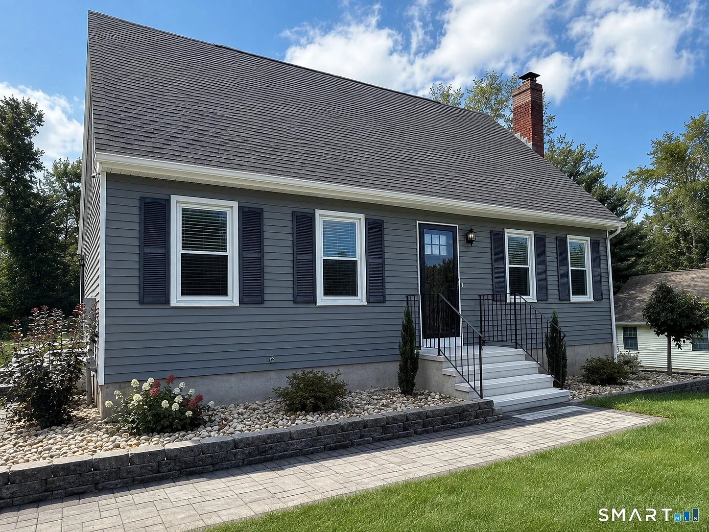 4 bed, 2.0 bath, 1544 sqft, $3,000 — Photo 1