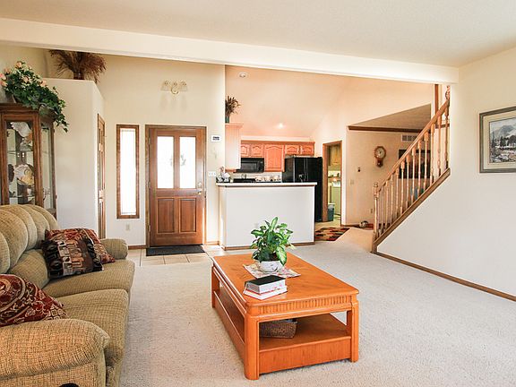 Entrance/ Great Room