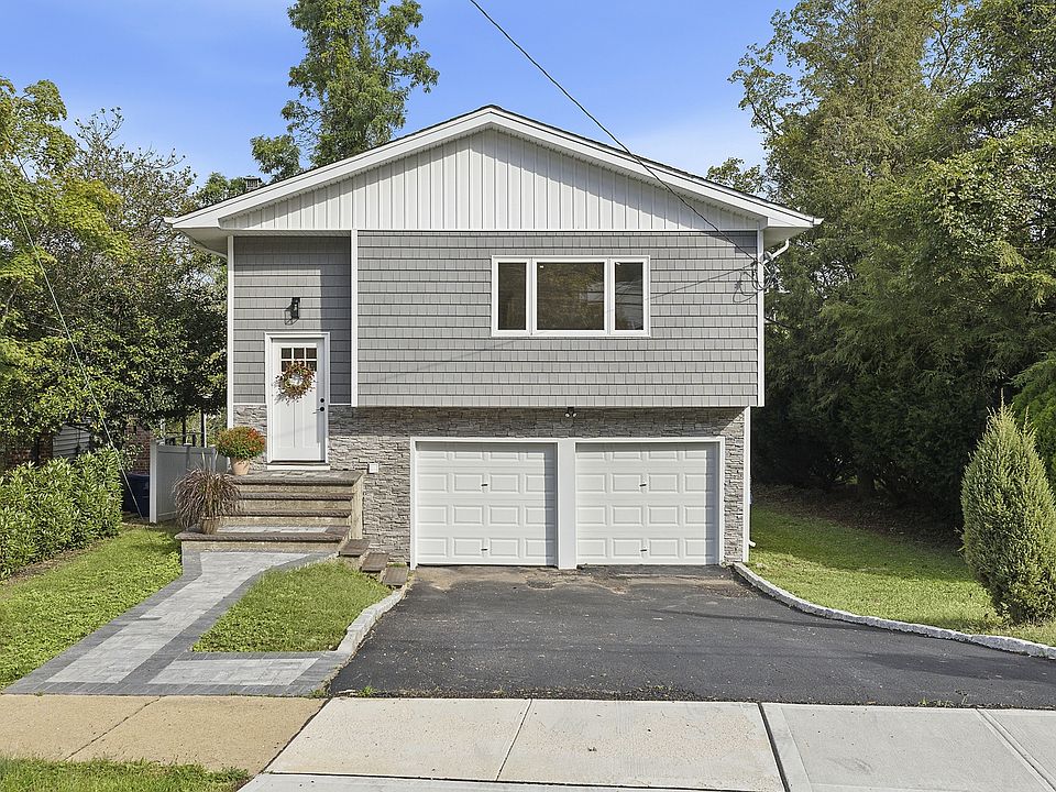 1st image of 21A Neulist Ave