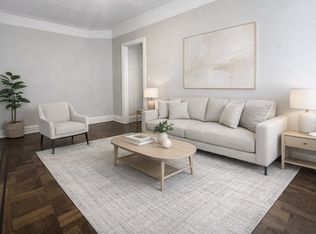 28-25 34th St #32, Astoria, NY 11103