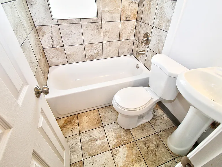 11125 Youngstown Pittsburgh Rd #1 — Photo 11