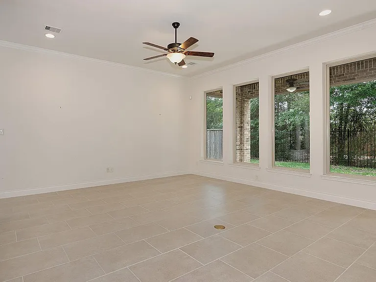 34 Daffodil Meadow Pl — Photo 6