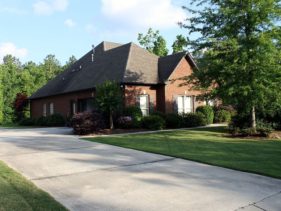 1st image of 575 Park Lake Ln
