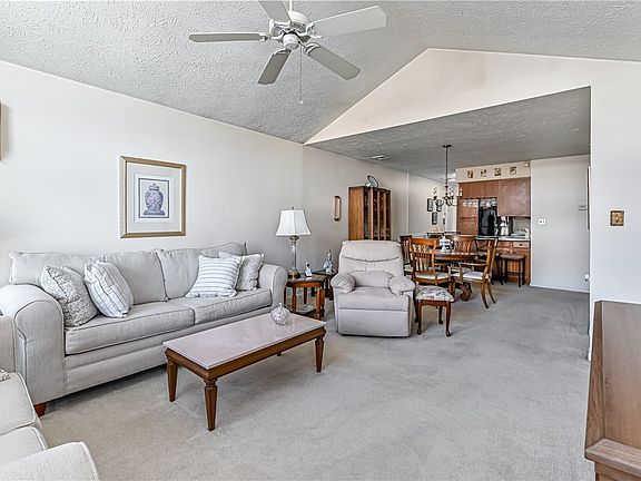 3rd image of 5138 Polo Fields Dr