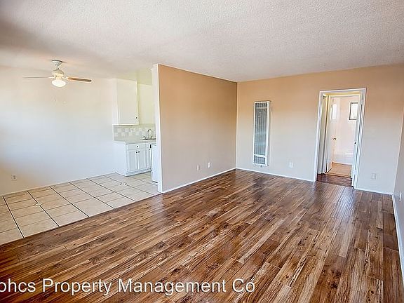 4th image of 1088 W 39th St APT 09