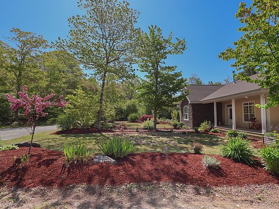4th image of 82 Lazy River Rd