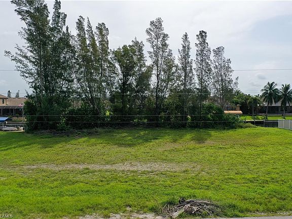 2nd image of 4121 SW 20th Ave